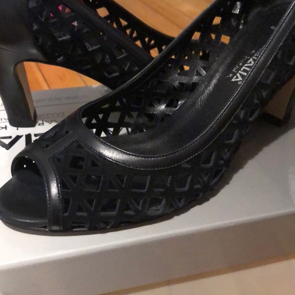 Black suede Aquatalia peep toe pump heel - Picture 2 of 4